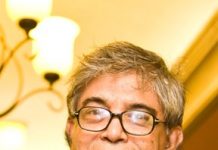 শিক্ষার্থীদের জন্য ডিজিটাল ডিভাইস ও ইন্টারনেট অপরিহার্য: মোস্তাফা জব্বার